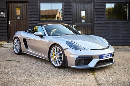 PORSCHE